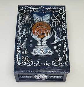 3 3/4″x 5 1/2″ Boiok of Spells Tarot box