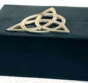 Triquetra Box 4″ x 6″