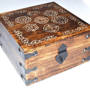 7 1/2″x7 1/2″ 7 Chakra box