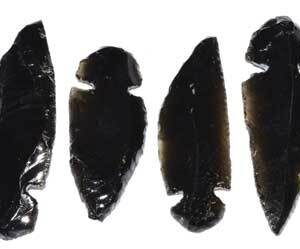 ~2″ Arrowhead Black Obsidian