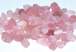 1 lb Rose Quartz tumbled chips