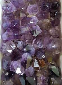 ~2kg of Amethyst Points