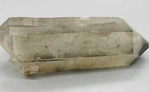 ~3# Flat of Phantom Quartz points