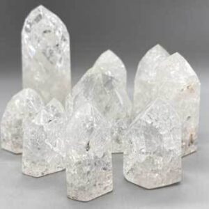 ~3# Flat of Quartz Cracked points