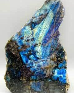 +1.5# Labradorite free shape