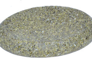 Epidote worry stone