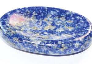 Lapis worrystone