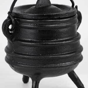 Ribbed cast iron cauldron 3″