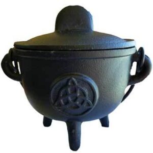 5″ Cast iron cauldron w/ lid Triquetra