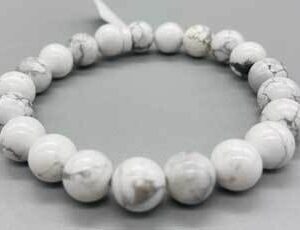 8mm Howlite bracelet