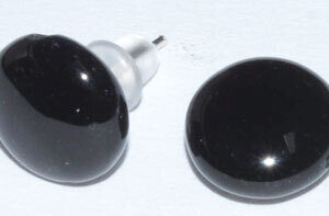 Black onyx stud earrings