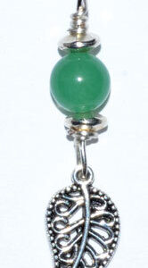 Leaf pendant with green aventurine bead