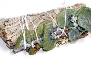 4″ White Sage, Lavender & Eucalyptus stick